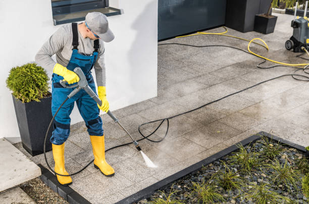 Best Commercial Building Pressure Washing  in Madison, OH