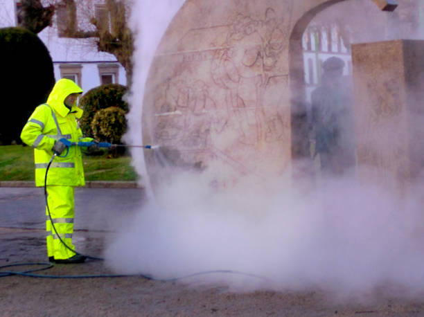Best Garage Pressure Washing  in Madison, OH